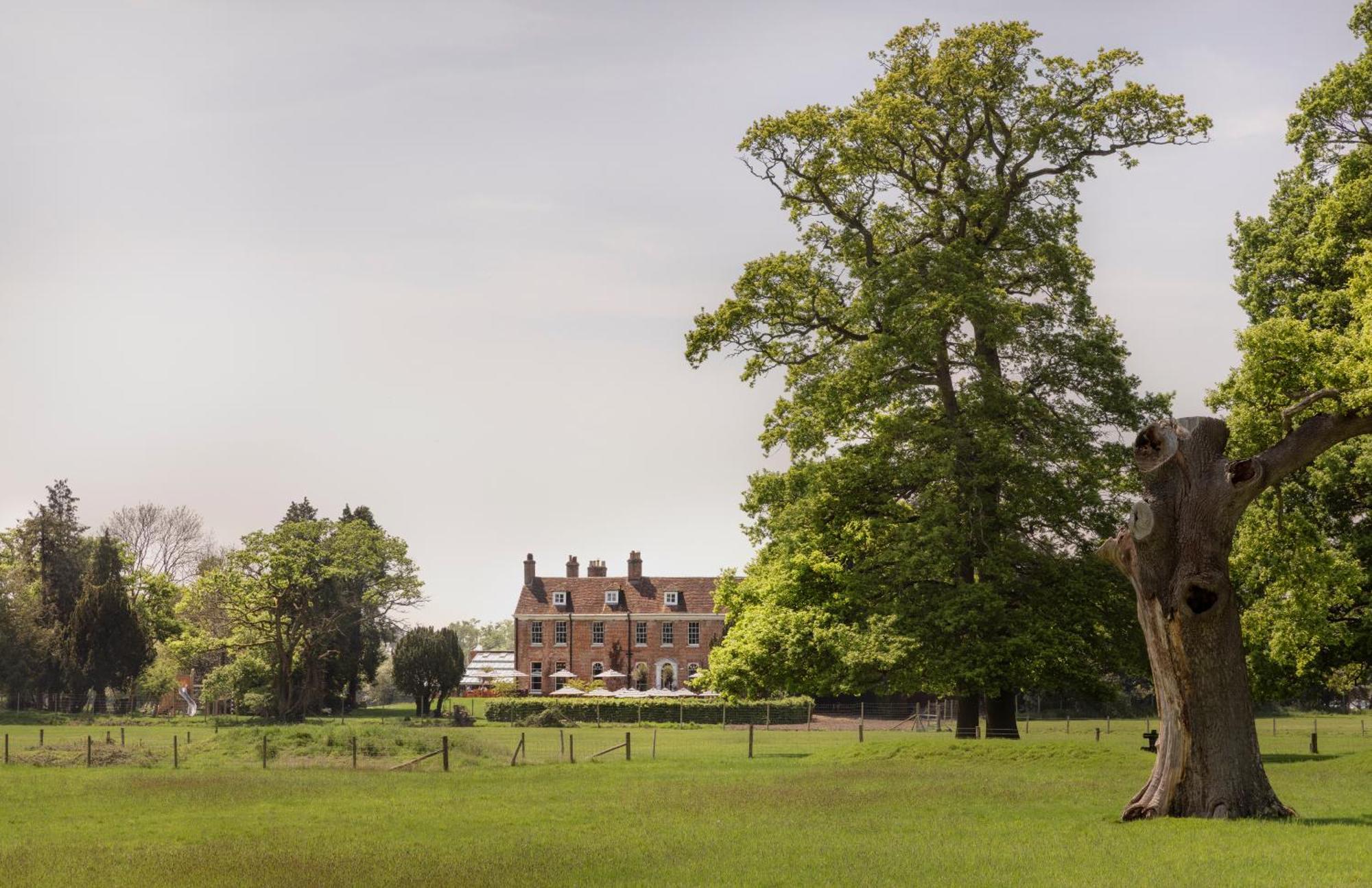 New Park Manor Hotel - A Luxury Family Hotel Brockenhurst Esterno foto